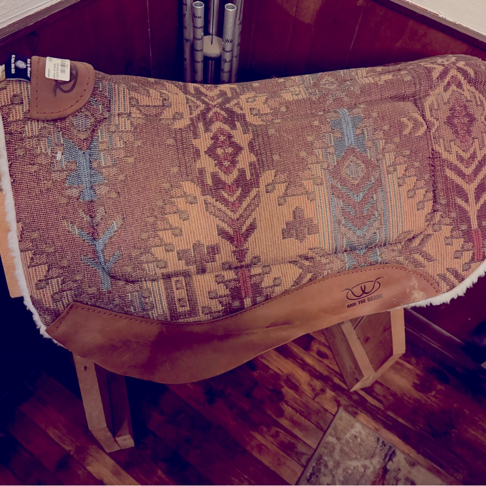 Barrel Racing Saddle Pad